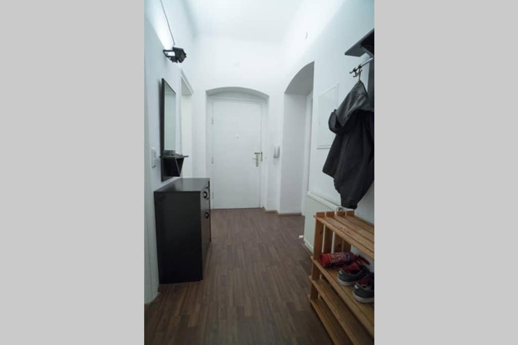 Cosy And Spacious Apartment In The Heart Of Innsbruck Kültér fotó