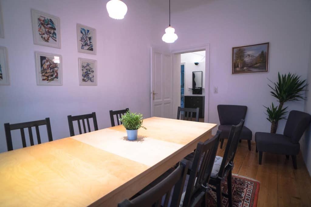 Cosy And Spacious Apartment In The Heart Of Innsbruck Kültér fotó